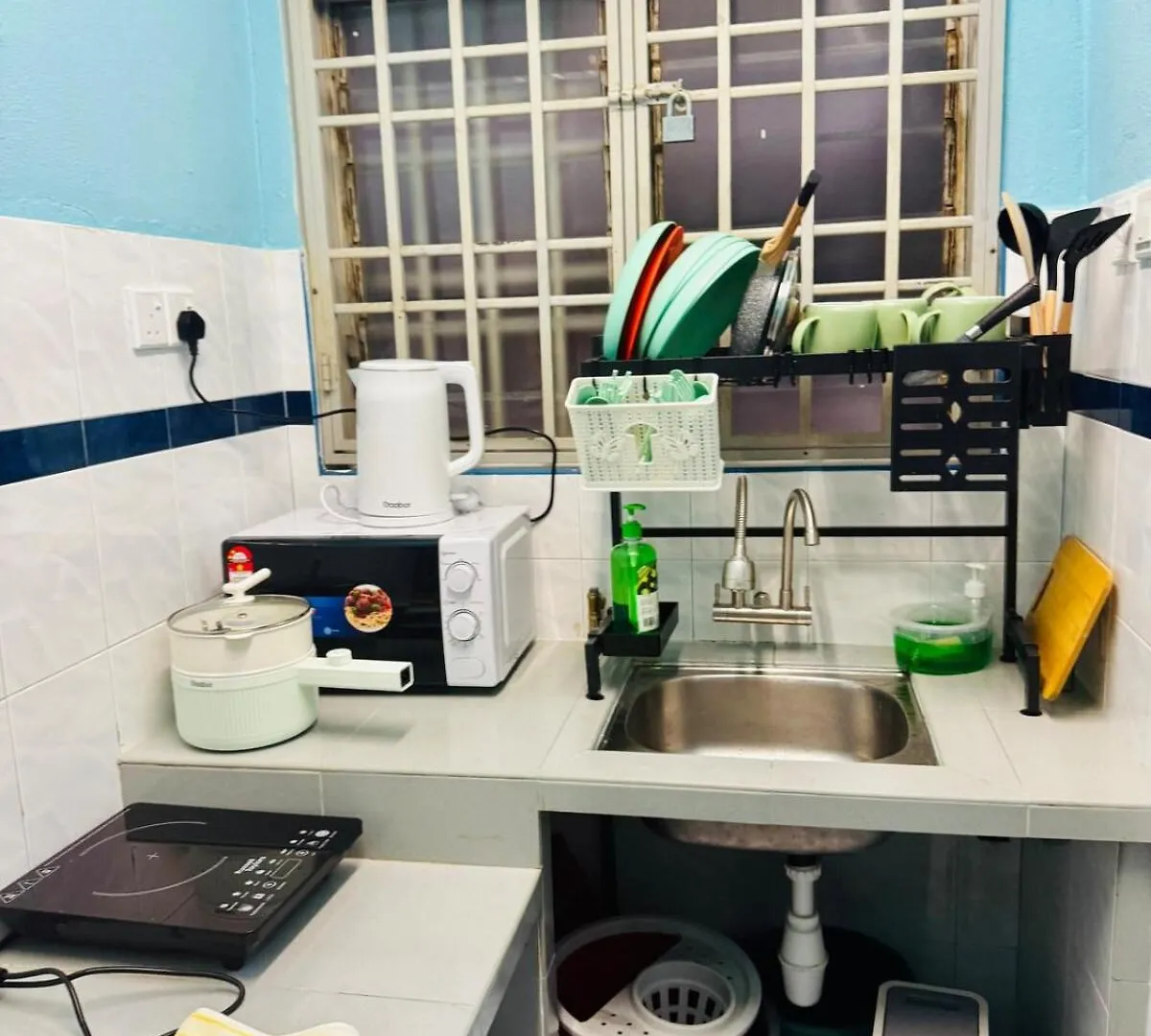 Apartament Affordable 3Br For 8 Pax Walk To Usm Netflix Gelugor 0*,  Malezja